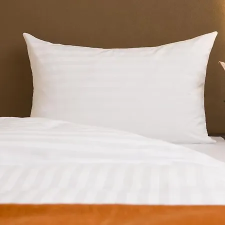 Intercityhotel 3* Estugarda