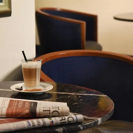 Intercityhotel Szálloda