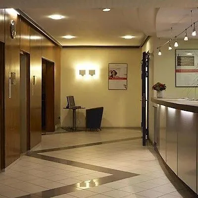 Szálloda Intercityhotel Stuttgart