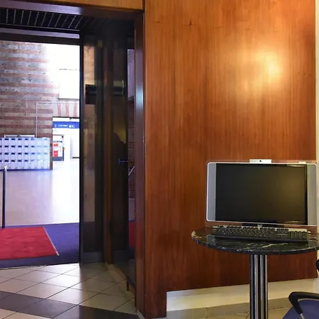 Szálloda Intercityhotel 3*